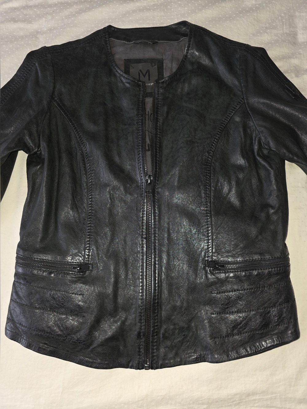 Mauritius Women's Leather Jacket Sz Large 😍